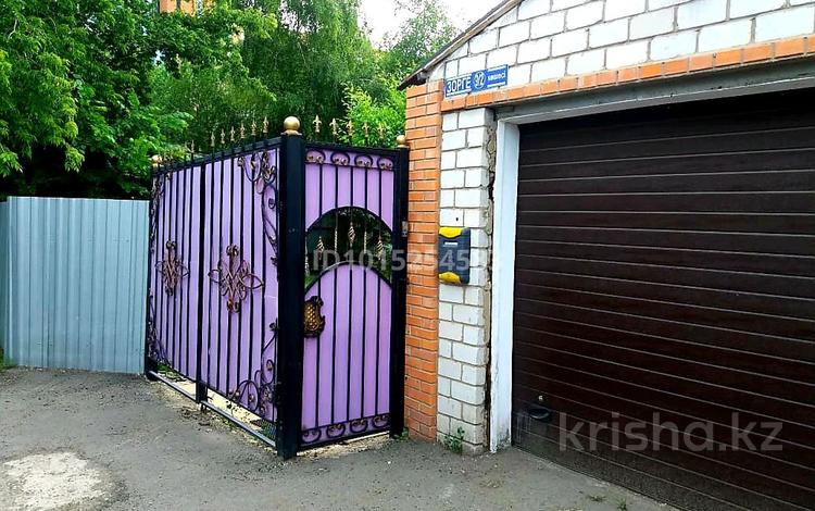 Жеке үй · 9 бөлме · 240 м² · 5 жүзд., Зорге 9/2, бағасы: 120 млн ₸ в Астане, Есильский р-н — фото 2