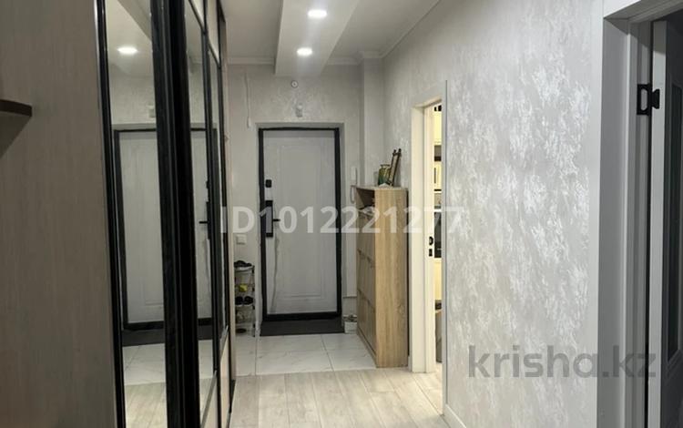 3-комнатная квартира · 95 м² · 3/9 этаж, 15-й мкр. 18/1 за 53 млн ₸ в Семее, Красный Кордон — фото 2