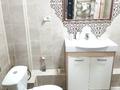 2-комнатная квартира · 80 м², 17-й мкр 7 за 16 000 ₸ в Актау — фото 2