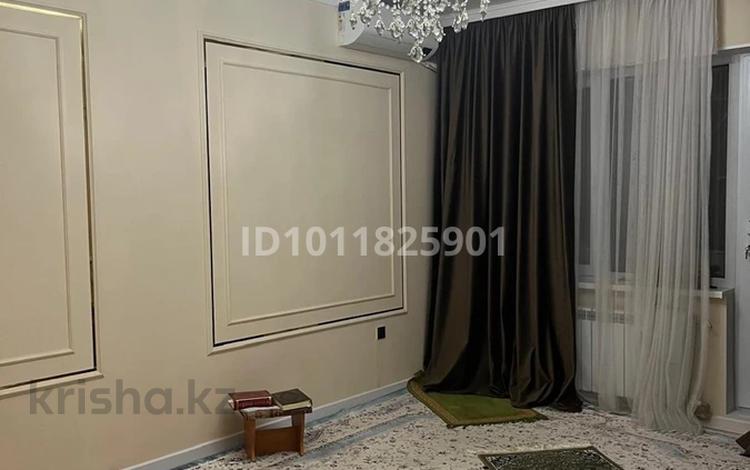 4-комнатная квартира · 91 м² · 5/5 этаж, мкр Каратау 41 — На пересечении улиц Турысова и Рыскулова за 26 млн ₸ в Таразе — фото 2