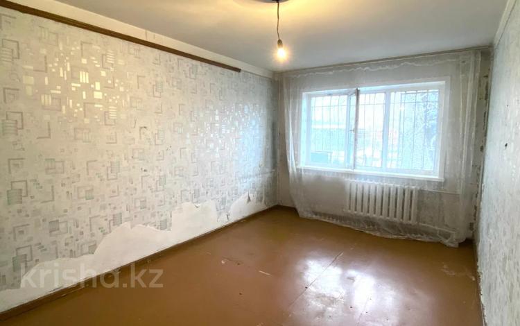 3-бөлмелі пәтер · 62.3 м² · 1/5 қабат, 19-шағынаудан, бағасы: 13.9 млн ₸ в Караганде, Алихана Бокейханова р-н — фото 2