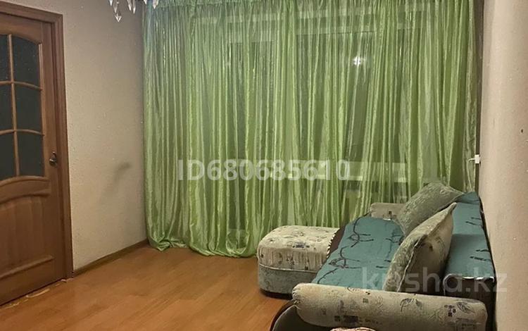 3-комнатная квартира · 58 м² · 3/4 этаж, Нурсултана Назарбаева 22 за 17.8 млн ₸ в Усть-Каменогорске, Ульбинский — фото 2