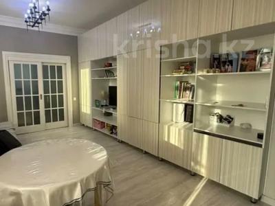 1-бөлмелі пәтер · 40 м² · 8/20 қабат, Пригородный ш/а., Туркестан 14, бағасы: 28.1 млн ₸ в Астане, Есильский р-н