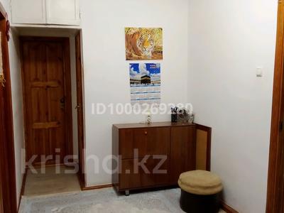 4-бөлмелі пәтер · 83.7 м² · 3/4 қабат, 3 микрорайон — Тамерлановское шоссе, остановка Жана Шахар, 3 школа им.Улугбека, бағасы: 45 млн ₸ в Шымкенте, Туран р-н