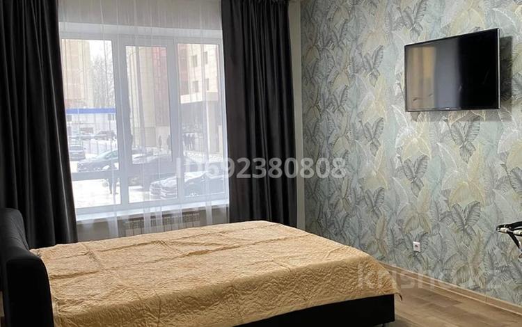 1-комнатная квартира · 44 м² · 1/10 этаж, мкр Юго-Восток, Строителей 33/1 за 12 000 ₸ в Караганде, Казыбек би р-н — фото 2