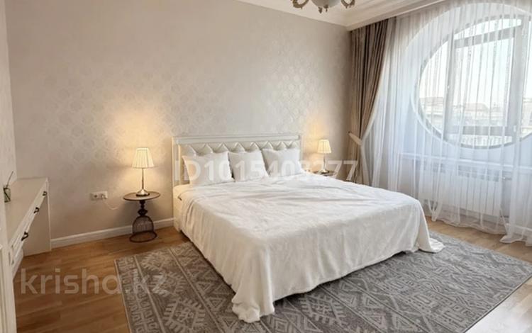 3-комнатная квартира · 94.3 м² · 5/5 этаж, Омарова 23 за 650 000 ₸ в Алматы, Медеуский р-н — фото 2