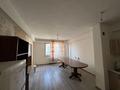 3-комнатная квартира · 98 м² · 3/12 этаж, Толеби 273/8 за 320 000 ₸ в Алматы, Алмалинский р-н — фото 2