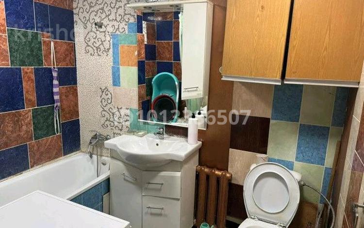 4 бөлме · 92 м², Жас Қанат ш/а., Анны никольской 15 — Жумабаева , сейфулина, бағасы: 35 000 ₸ в Алматы, Турксибский р-н — фото 2