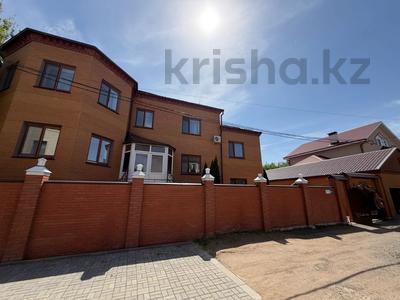 Жеке үй · 7 бөлме · 450.7 м² · 10.26 жүзд., Микрорайон Самал-1, бағасы: 100 млн ₸ в Уральске