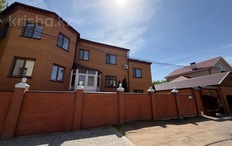 Жеке үй · 7 бөлме · 450.7 м² · 10.26 жүзд., Микрорайон Самал-1, бағасы: 100 млн ₸ в Уральске — фото 37