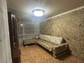 3-комнатная квартира · 61.9 м² · 2/5 этаж, Майкудук, 18й микрорайон 1 за 17 млн ₸ в Караганде, Алихана Бокейханова р-н — фото 2
