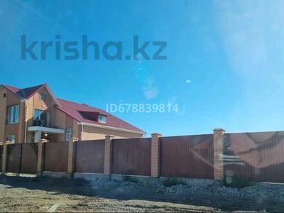 Продажа домов и дачи в Карагандинской обл.: Отдельный дом · 7 комнат · 355 м² · 20 сот., мкр Кунгей Ш.Жандарбековой за 110 млн 〒 Отдельный дом · 7 комнат · 355 м² · 20 сот., мкр Кунгей Ш.Жандарбековой за 110 млн 〒 в Караганде, Казыбек би р-н