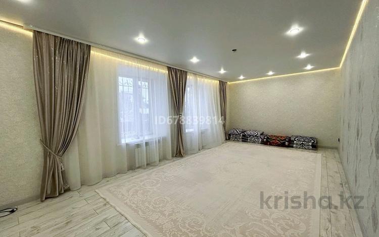 Жеке үй · 7 бөлме · 355 м² · 20 сот., мкр Кунгей Ш.Жандарбековой, бағасы: 120 млн ₸ в Караганде, Казыбек би р-н — фото 65