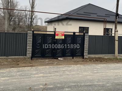 Отдельный дом · 6 комнат · 130 м² · 12 сот., Толе би 127 — Угол Абылай хана за 35 млн 〒 в Кордае