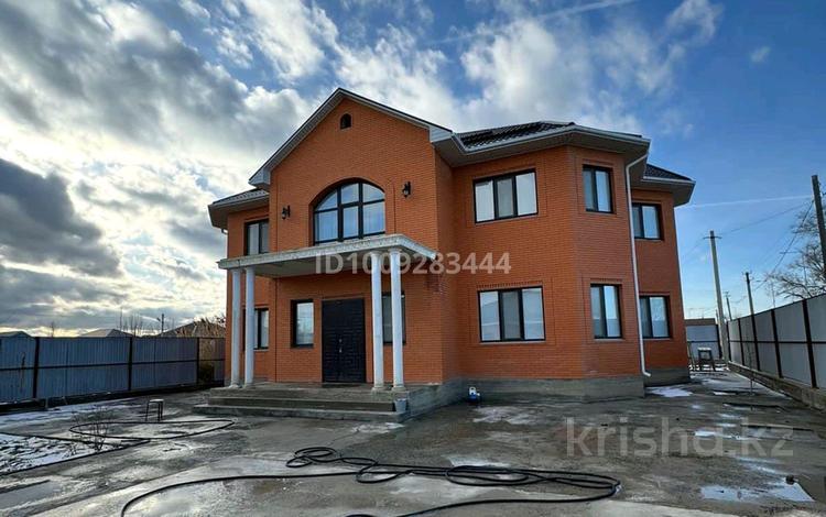 Отдельный дом · 8 комнат · 530 м² · 13 сот., мкр Мунайшы, Строительная за 70 млн ₸ в Атырау — фото 2