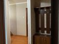 3-комнатная квартира, 70 м², 2/5 этаж помесячно, 1 мкр 15 — Клиника Талғат за 120 000 〒 в Туркестане — фото 10