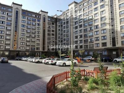 3-комнатная квартира, 85 м², 5/10 этаж, 17-й мкр 82 — сзади супермаркета Дана за 40 млн 〒 в Актау, 17-й мкр