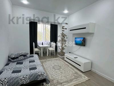 2-бөлмелі пәтер, 45 м², 2/20 қабат тәулік бойы, Гагарина 310, бағасы: 25 000 〒 в Алматы, Бостандыкский р-н