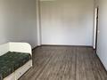 2-комнатная квартира · 65 м² · 7/16 этаж, Шахтеров 60 за 27.5 млн ₸ в Караганде, Казыбек би р-н — фото 4