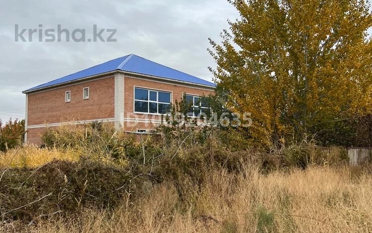 Отдельный дом · 8 комнат · 351 м² · 13 сот., Береке (Память Ильича) 173 — Дачный массив АНУ за 38 млн ₸ в Атырау — фото 2