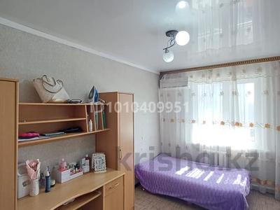 2-комнатная квартира · 60 м² · 5/5 этаж, Победы 93 — Кердери за 150 000 〒 в Уральске, мкр Школьник
