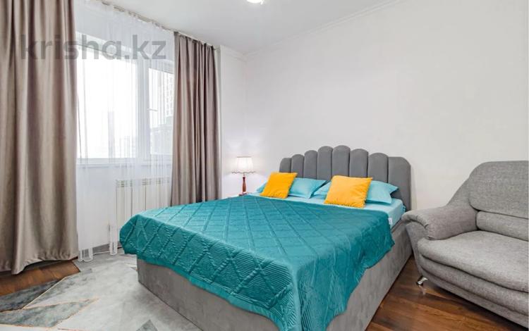 1-бөлмелі пәтер · 63 м² · 5/12 қабат, Сзади Обл. Акимата 28 — NURSULTAN CITY, бағасы: 10 000 ₸ в Туркестане — фото 2