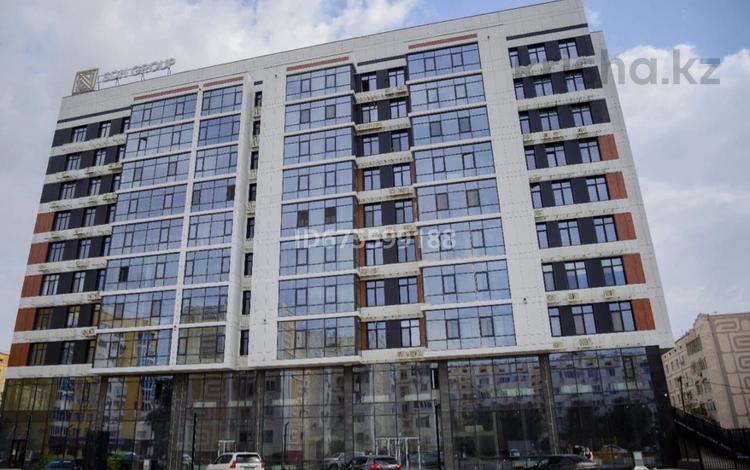 2-бөлмелі пәтер · 65 м² · 4/9 қабат, Кулманова 35 — Площадь исатая махамбета, бағасы: 17 000 ₸ в Атырауской обл. — фото 2