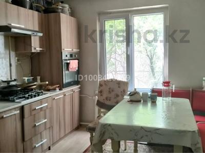 3-бөлмелі пәтер · 68 м² · 4/5 қабат, мкр Аксай-3А 59, бағасы: 43 млн ₸ в Алматы, Ауэзовский р-н