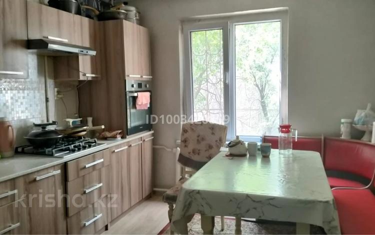 3-бөлмелі пәтер · 68 м² · 4/5 қабат, мкр Аксай-3А 59, бағасы: 43 млн ₸ в Алматы, Ауэзовский р-н — фото 2