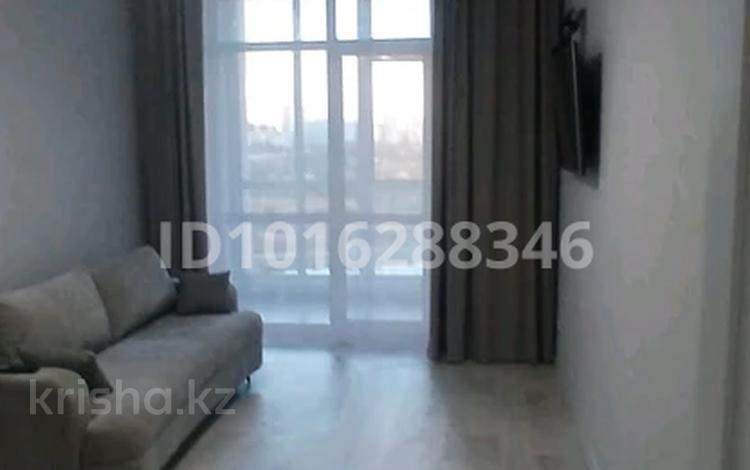 1-комнатная квартира · 43 м² · 11/12 этаж, ​Чингиз Айтматов 52 за 220 000 ₸ в Астане, Нура р-н — фото 2