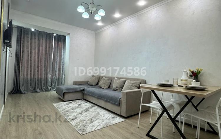 1-комнатная квартира · 46 м² · 10/12 этаж, мкр Нуршашкан (Колхозши) 58 за 15 000 〒 в Алматы, Турксибский р-н — фото 25