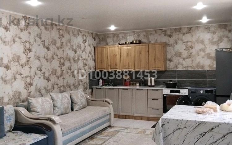 Жеке үй · 2 бөлме · 51 м² · 12.97 сот., БГМК 1 151 — После поворота зоны отдыха Самал вдоль дороги, бағасы: 25 млн ₸ в Балхаше — фото 2