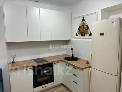 Пәтерлер в Алматы: 2-бөлмелі пәтер · 50 м² · 8/9 қабат · ай сайын, мкр Шугыла 340/35к8, бағасы: 250 000 〒 2-бөлмелі пәтер · 50 м² · 8/9 қабат · ай сайын, мкр Шугыла 340/35к8, бағасы: 250 000 〒 в Алматы, Наурызбайский р-н