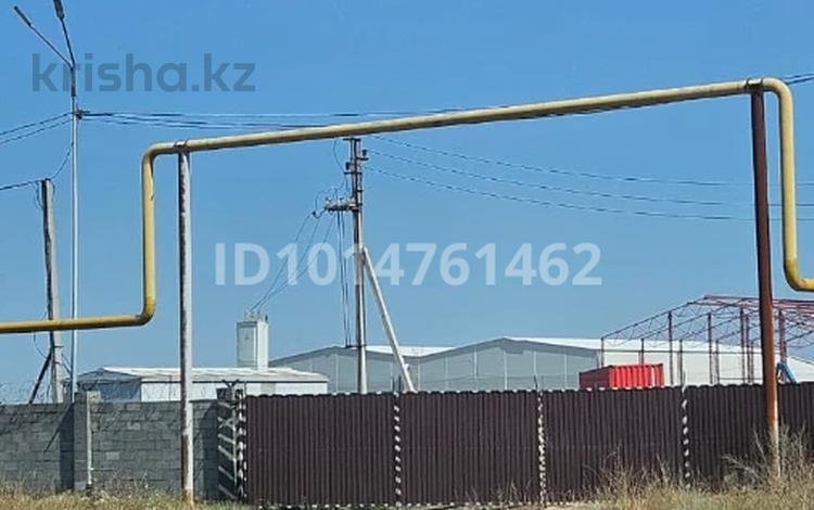 Өнеркәсіптік база · 2 га, Мкр 13-й военный городок, бағасы: 300 млн ₸ в Кенена Азербаева (Покровка) — фото 2