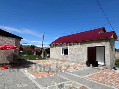 Жеке үй · 2 бөлме · 80 м², Бекмаханова 32, бағасы: 4 000 ₸ в Баянауле