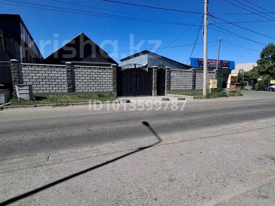 Жеке үй · 4 бөлме · 140 м² · 7.5 жүзд., Курманова 98 — Центир, бағасы: 45 млн ₸ в Талдыкоргане