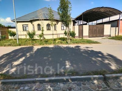 Отдельный дом · 9 комнат · 400 м² · 10 сот., Ул.Укаш Ата за 85 млн ₸ в Туркестане