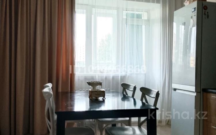 4-бөлмелі пәтер · 120 м² · 4/12 қабат, Айтматова 36, бағасы: ~ 50 млн ₸ в Уральске — фото 2