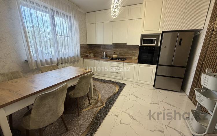 Отдельный дом · 4 комнаты · 160 м² · 5.5 сот., Жетысу за 450 000 ₸ в Булактах — фото 2