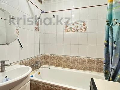 2-комнатная квартира · 56 м² · 4/5 этаж, мкр 8 за 16.5 млн ₸ в Актобе