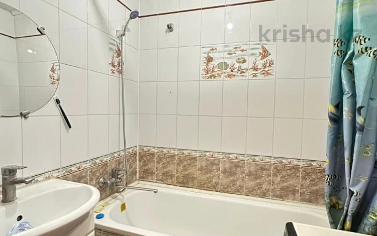 2-комнатная квартира · 56 м² · 4/5 этаж, мкр 8 за 16.5 млн ₸ в Актобе — фото 2