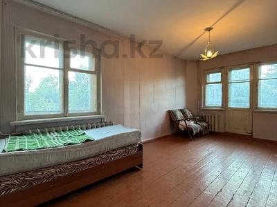 1-комнатная квартира · 32 м² · 2/5 этаж, ул. 343 квартал за 11 млн 〒 в Семее