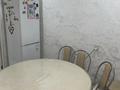 2-комнатная квартира · 55 м² · 1/5 этаж, мкр 8, Б.Жубановых за 18 млн ₸ в Актобе — фото 8
