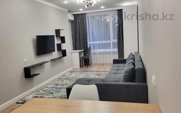 1-бөлмелі пәтер · 33 м² · 1/10 қабат, Толе би 285/8 к17, бағасы: 200 000 ₸ в Алматы, Ауэзовский р-н — фото 2