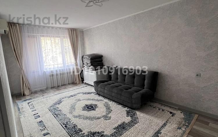 2-комнатная квартира · 42 м² · 2/5 этаж, Азаттык 169б — Азаттык 169б за 15 млн ₸ в Атырау — фото 2