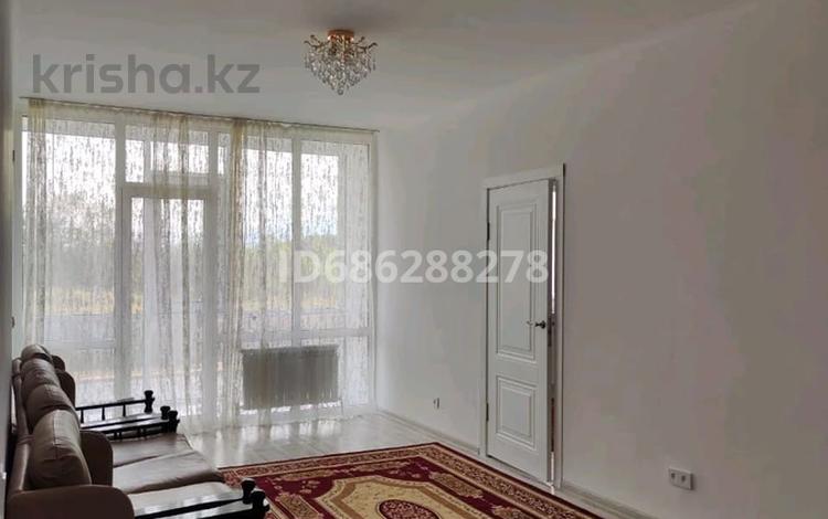 3-бөлмелі пәтер · 71 м² · 2/12 қабат, мкр Акбулак, Дарабоз 85 — Рядом Алматы Арена, мечеть, бағасы: 330 000 ₸ в Алатауский р-н — фото 2