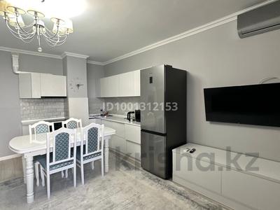 2-комнатная квартира · 70 м² · 2/17 этаж, мкр Юго-Восток, Момышулы 24 — Арена, теннисный, центр бокса Сапиева, Глобал, Магнум за 16 000 ₸ в Караганде, Казыбек би р-н
