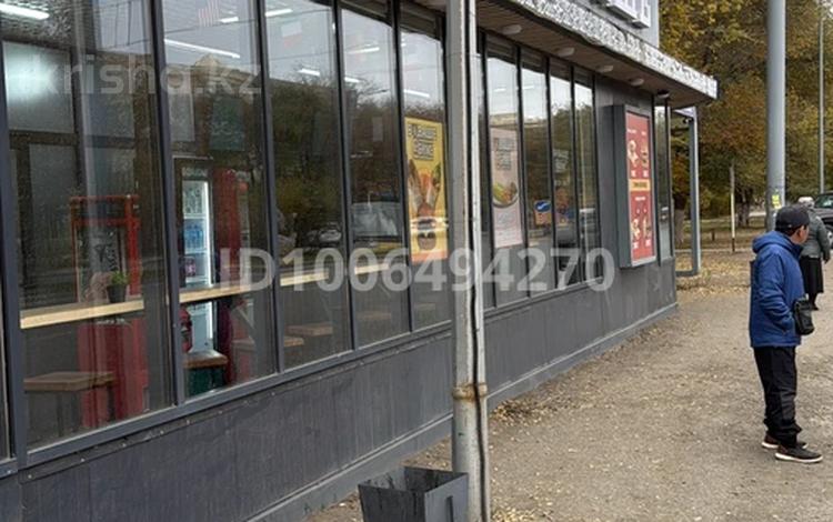 Действующий бизнес фаст фуд в центре города · 60 м², бағасы: 9 млн 〒 в Актобе, Сазда-1 — фото 2