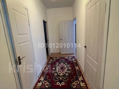 2-комнатная квартира · 54 м², мкр Шанырак-1 42 — На против спорт школы за 200 000 〒 в Алматы, Алатауский р-н