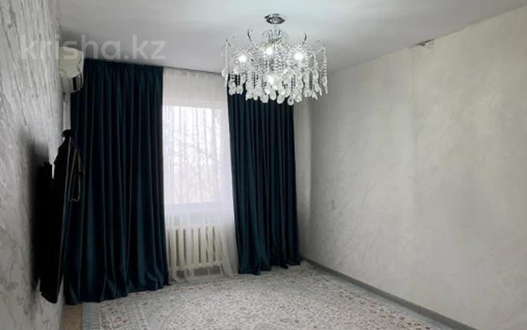 3-комнатная квартира · 63 м² · 5/5 этаж, мкр 5, Тургенева за 12.5 млн ₸ в Актобе — фото 3